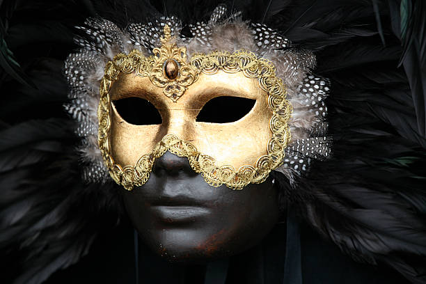 maschera di carnevale: golden black bellezza - carnival mask women party foto e immagini stock