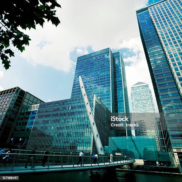 Foto de Negócios Modernos Arquitetura Do London Docklands District e mais fotos de stock de Bens imóveis comerciais