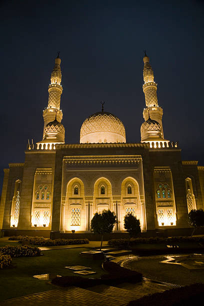 istock Jumeirah Mosque Dubai at Night I 157188499