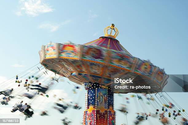 Chairoplane Foto de stock y más banco de imágenes de Tiovivo de sillas - Tiovivo de sillas, Carnaval, Baviera