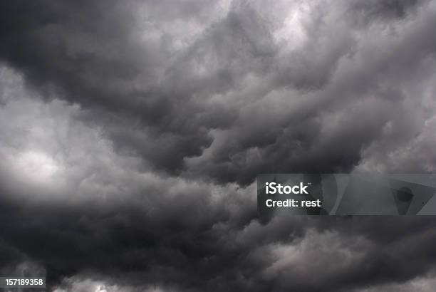 Foto de Storm e mais fotos de stock de Cloudscape - Cloudscape, Escuro, Nuvem