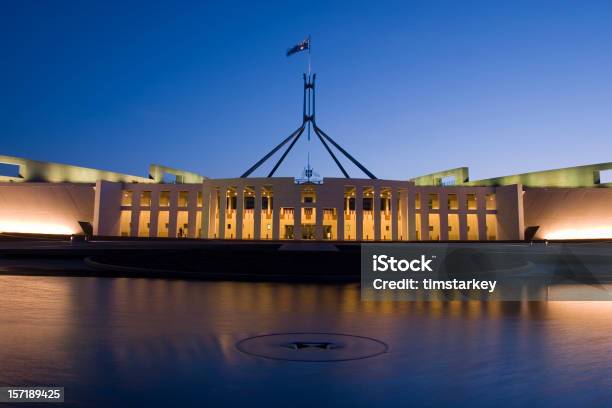 Parlament House Wielka Brytania - zdjęcia stockowe i więcej obrazów Canberra - Canberra, Budynek parlamentu, Parlament w Londynie