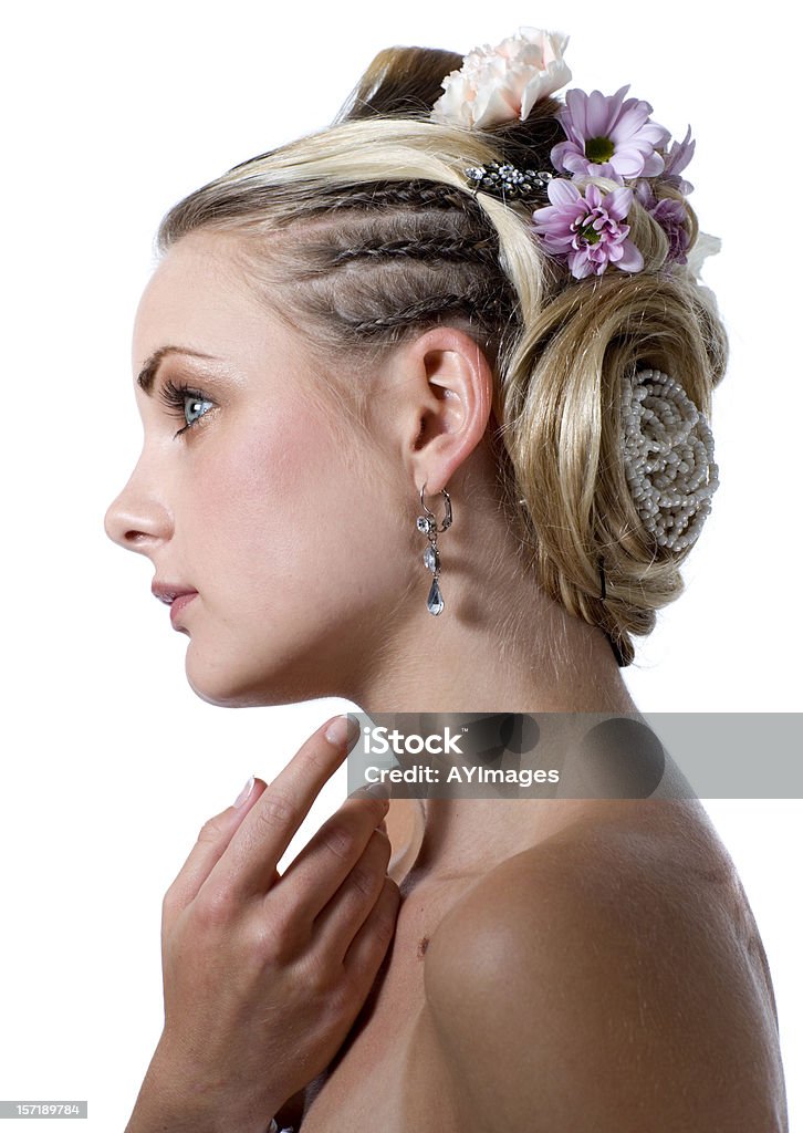 Sposa con fiori - Foto stock royalty-free di Adolescente