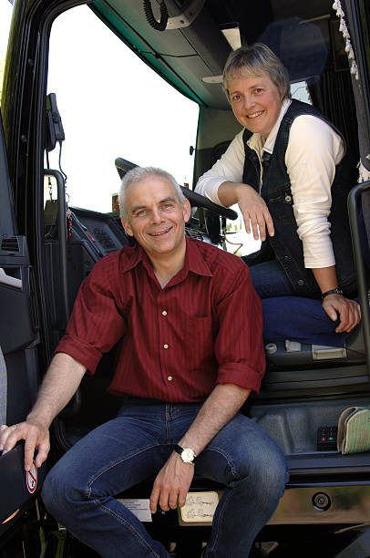 istock Couple and truck series 157189951