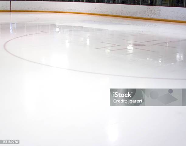 Ice Hockey Arena Stockfoto und mehr Bilder von Eishockey-Spielfeld - Eishockey-Spielfeld, Stadion, Bildhintergrund