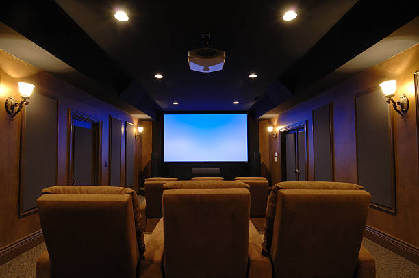 Home Theater Room High-end home theater room entertainment center stock pictures, royalty-free photos & images