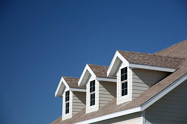 dormer windows - roof house residential structure window fotografías e imágenes de stock