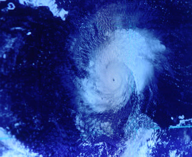 uragano - occhio del ciclone foto e immagini stock