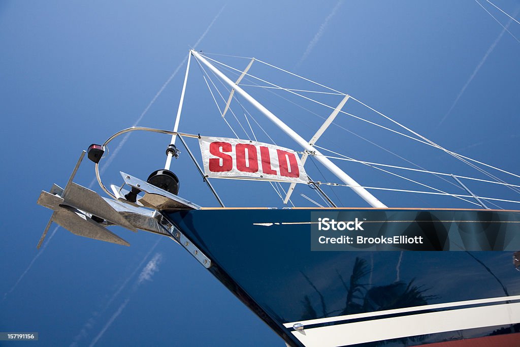 Яхта Продано - Стоковые фото Морское судно роялти-фри