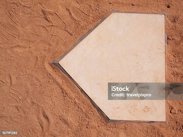 Foto de Base De Beisebol e mais fotos de stock de Home Base - Esporte - Home Base - Esporte, Beisebol, Bola de Beisebol