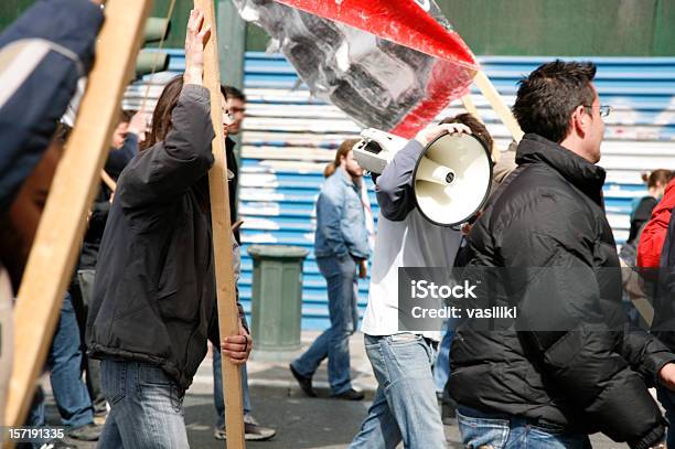 Młody Demonstrantów - zdjęcia stockowe i więcej obrazów Protest - Protest, Wykształcenie, Student