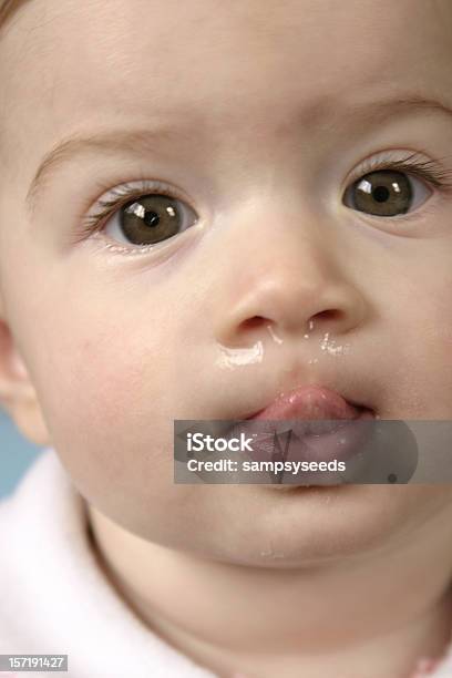 Kranken Baby Stockfoto und mehr Bilder von Schnäuzen - Schnäuzen, Baby, 6-11 Monate