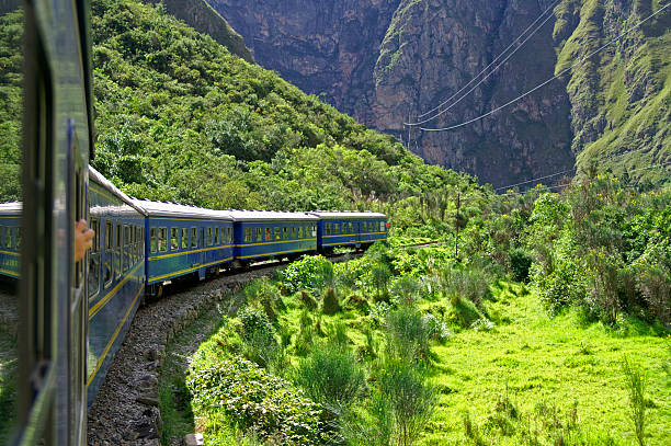 tren de - provincia de cuzco fotografías e imágenes de stock