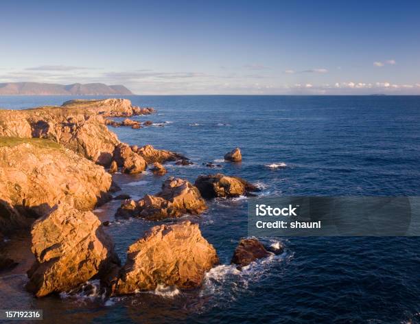 Costa Di Cape Breton - Fotografie stock e altre immagini di Ambientazione esterna - Ambientazione esterna, Bellezza naturale, Blu