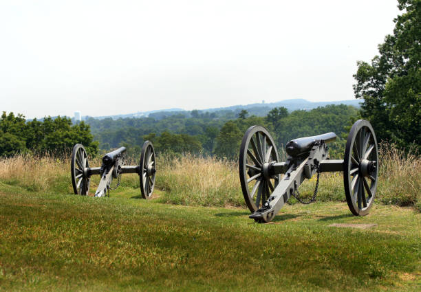 istock Canon Battlefield Gettysburg 157192379