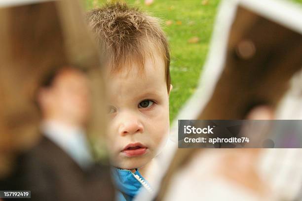 Separación De Foto de stock y más banco de imágenes de Discutir - Discutir, Niño pequeño, Boda