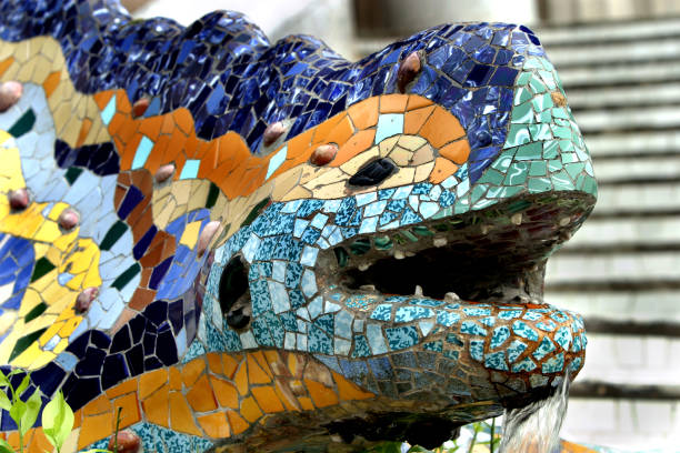 istock Parc Guell Lizard Fountain by Gaudi Barcelona 157192905