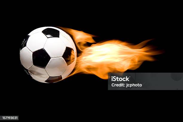 Soccer Ball Fútbol Americano En Llamas 2 Foto de stock y más banco de imágenes de Fútbol - Fútbol, Fuego, Pelota de fútbol