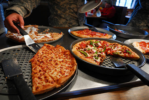 pizza buffet - military canteen imagens e fotografias de stock