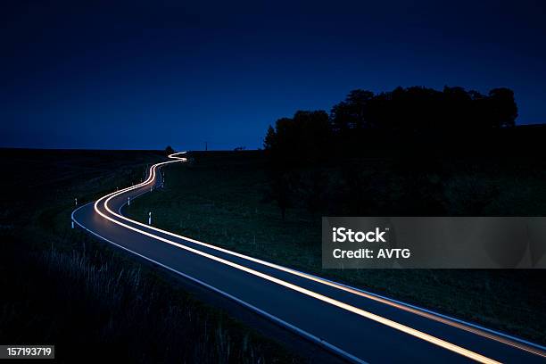 Nightride - Fotografias de stock e mais imagens de Farol - Luz de Veículo - Farol - Luz de Veículo, Exposição Longa, Estrada