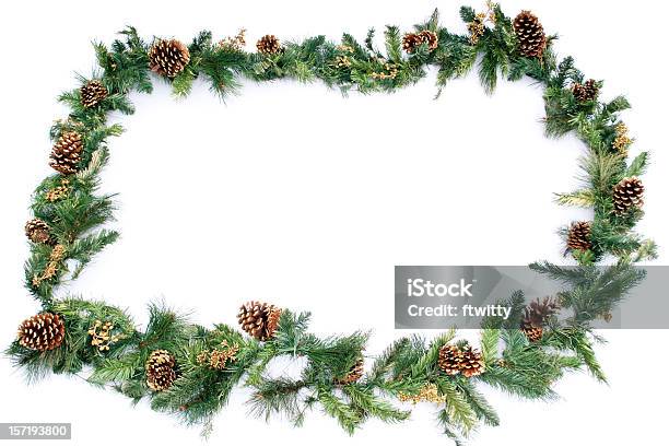 Weihnachtenframe Auf Weiß Stockfoto und mehr Bilder von Blumenkranz - Blumenkranz, Weihnachten, Rand