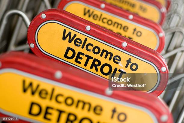 Witamy W Detroit - zdjęcia stockowe i więcej obrazów Lotnisko - Lotnisko, Tablica powitalna, Detroit - Michigan