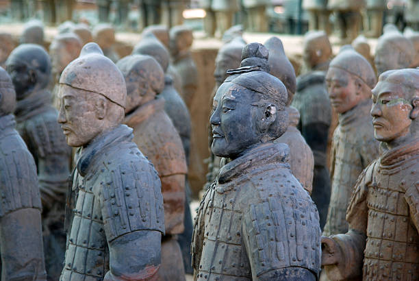 exército de cerâmica de terracota warriors - sculpture clay human face human head imagens e fotografias de stock