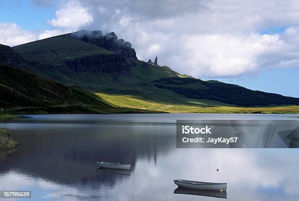 Lago Scozzese - Fotografie stock e altre immagini di Lago - Lago, Mezzo di trasporto marittimo, Scozia