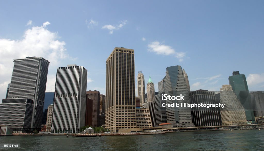 Wall Street grattacieli di New York City - Foto stock royalty-free di Acciaio