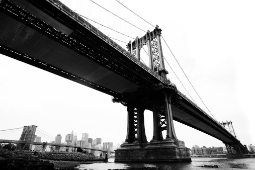 Manhattan bridge and Brooklyn bridge. Very distorted perspective.