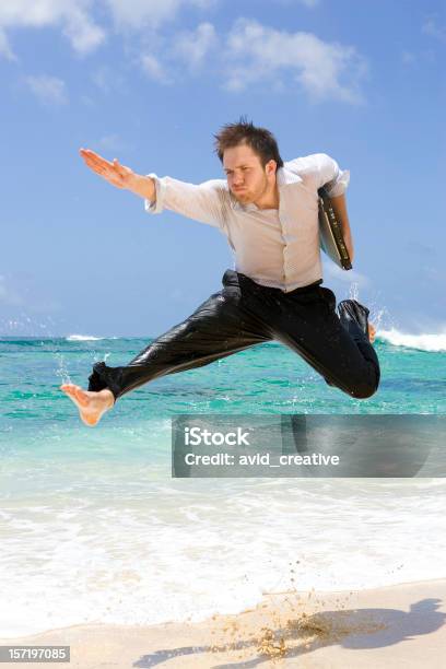 Superhéroe Para El Rescate Foto de stock y más banco de imágenes de Playa - Playa, Saltar - Actividad física, Salpicar