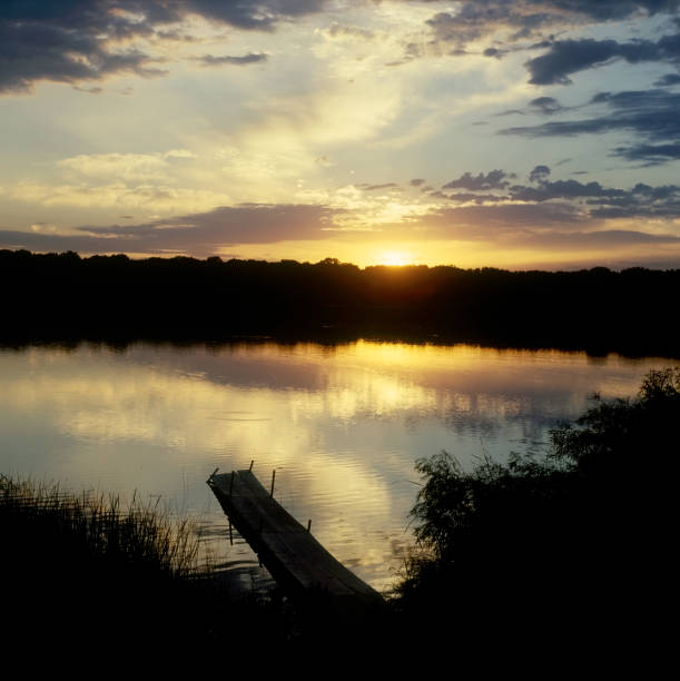 istock Lake in suburban St. Paul, Minnesota 157197451