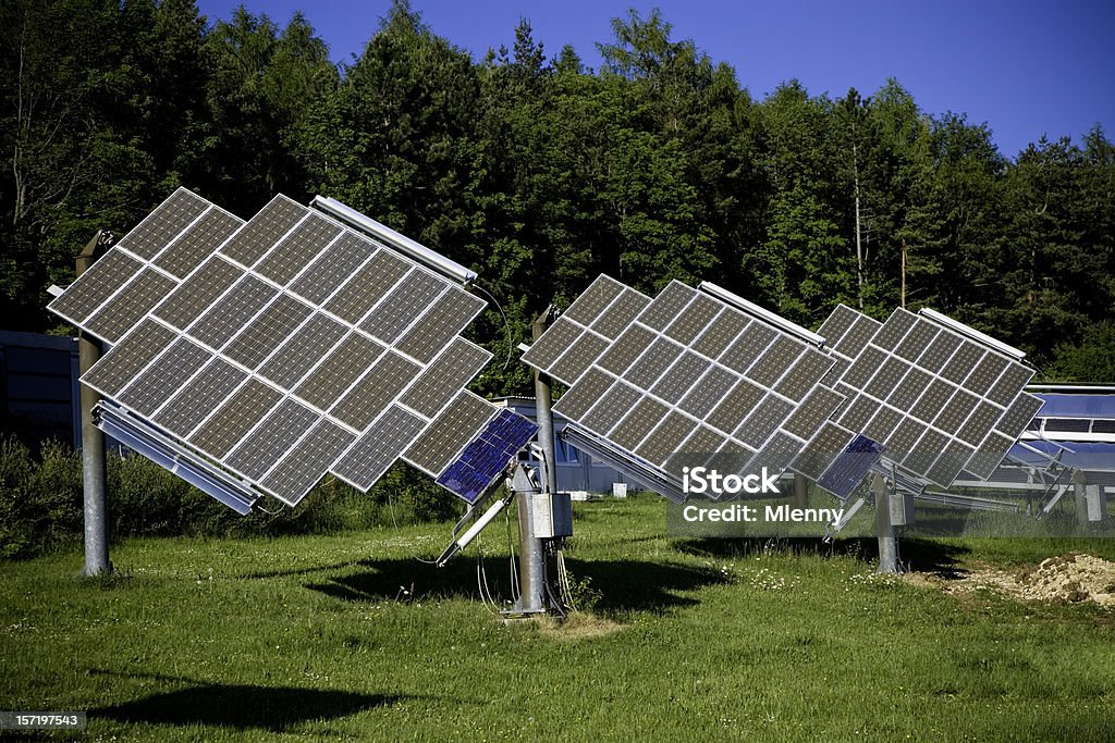Panneaux solaires dans la Nature 01 - Photo de Alimentation électrique libre de droits
