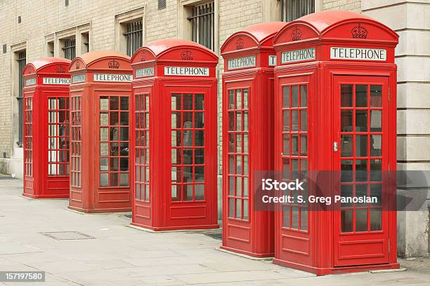 병역을 부스 연립 빨간색 공중전화 박스에 대한 스톡 사진 및 기타 이미지 - 빨간색 공중전화 박스, 런던-잉글랜드, 공중전화