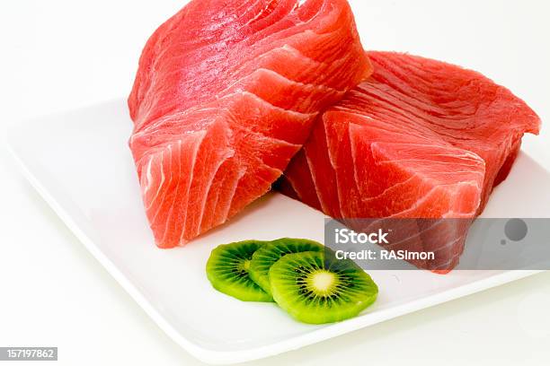 Ahi E Con Kiwi - Fotografie stock e altre immagini di Pesce - Pesce, Alimentazione sana, Cibi e bevande