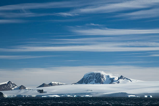 南極美しい風景 - uncultivated snow ice antarctica ストックフォトと画像