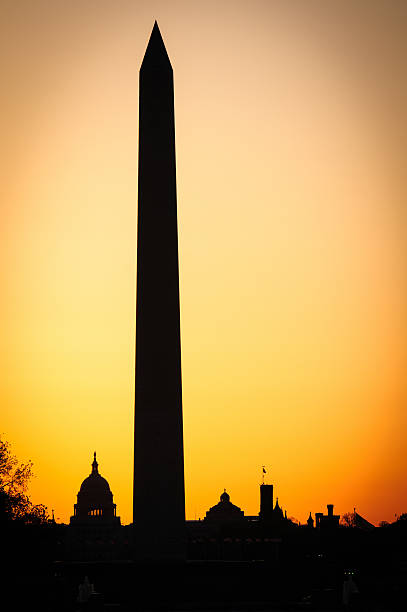 istock Washington Monument at sunrise 157216203