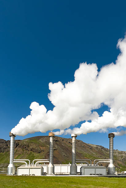 energia geotermalna, wersja - geothermal power station pipe steam alternative energy zdjęcia i obrazy z banku zdjęć