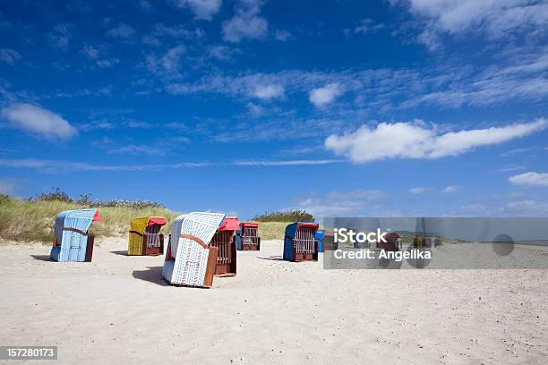 Photo libre de droit de La Plage banque d'images et plus d'images libres de droit de Allemagne - Allemagne, Bleu, Chaise