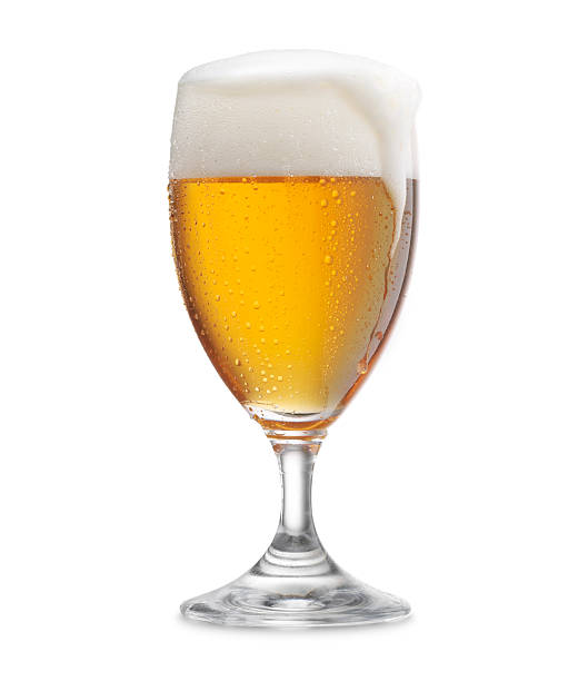 cerveza fría 6 - beer beer glass isolated glass fotografías e imágenes de stock