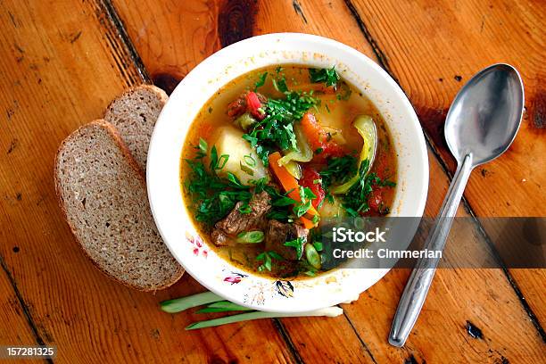 Sopa Está Pronto - Fotografias de stock e mais imagens de Prato - Prato, Minestrone, Comida