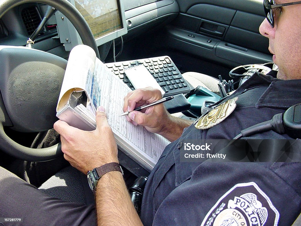 Policjant Pisanie bilet 3 - Zbiór zdjęć royalty-free (Bilet)