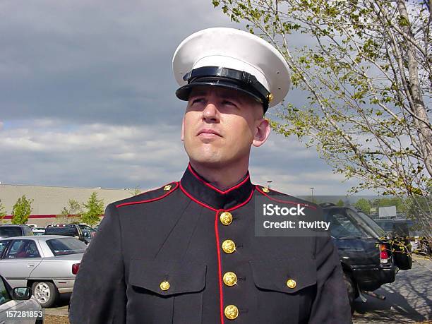 Uomo In Uniforme - Fotografie stock e altre immagini di Marines - Marines, Forze armate, Ritratto