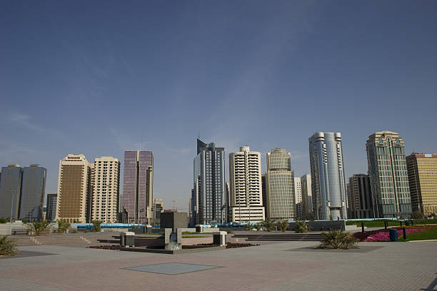 움알카이와인 corniche 2 - abu dhabi united arab emirates town square contemporary 뉴스 사진 이미지