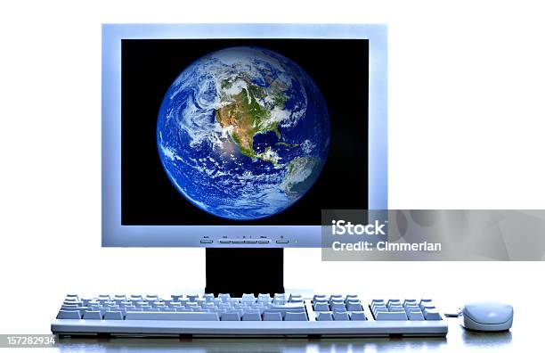 コンピューターの世界 - パソコンモニタのストックフォトや画像を多数ご用意 - パソコンモニタ, 惑星, IT技術者