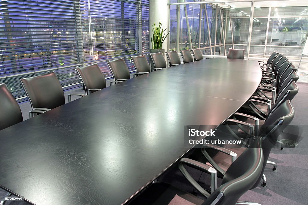 Mesa de sala de reuniões - Royalty-free Largo - Descrição Física Foto de stock