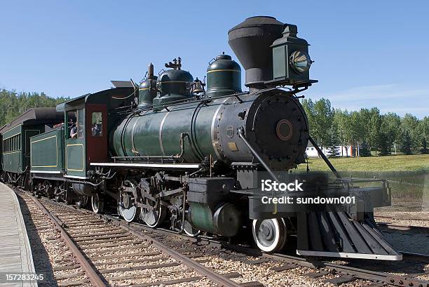 Foto de Locomotiva A Vapor e mais fotos de stock de Locomotiva a vapor - Locomotiva a vapor, Locomotiva, Motor Road-going Steam