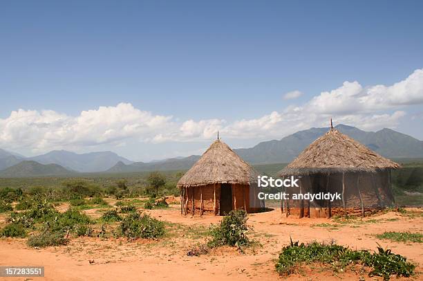 Casa De Lama 01 - Fotografias de stock e mais imagens de Cabana - Estrutura construída - Cabana - Estrutura construída, África, Barraca