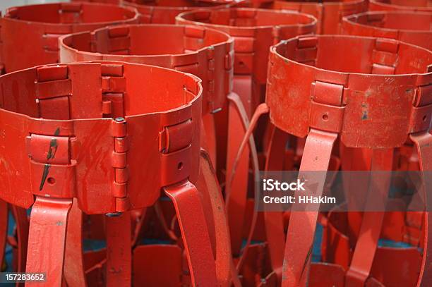 Foto de Carcaça Centralizers e mais fotos de stock de Aço - Aço, Cor Vibrante, Engenharia