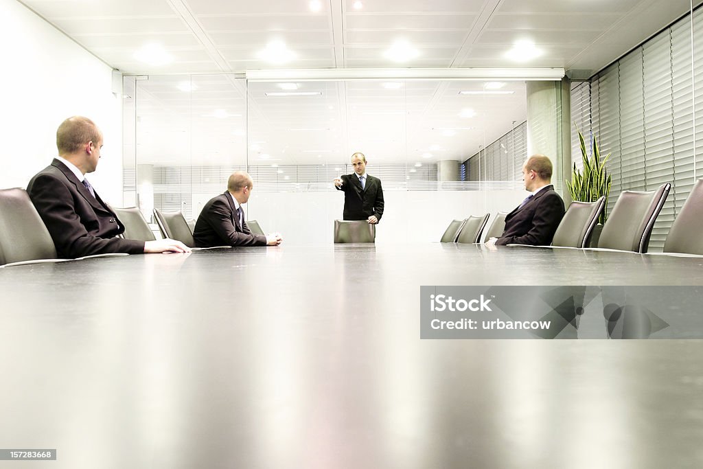 Sala de diretoria Conheça 3 - Foto de stock de Pessoas royalty-free